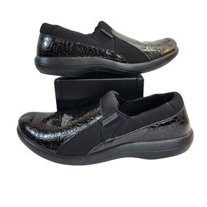 Alegria Womens Black Patent Crocodile Print Slip On Comfort Shoes Size 42